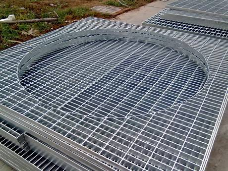 STANDARD GALVANIZED GRATING-IRREGULAR